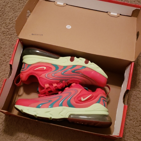 Air Max 270 React ENG (GS) - Picture 2 of 6